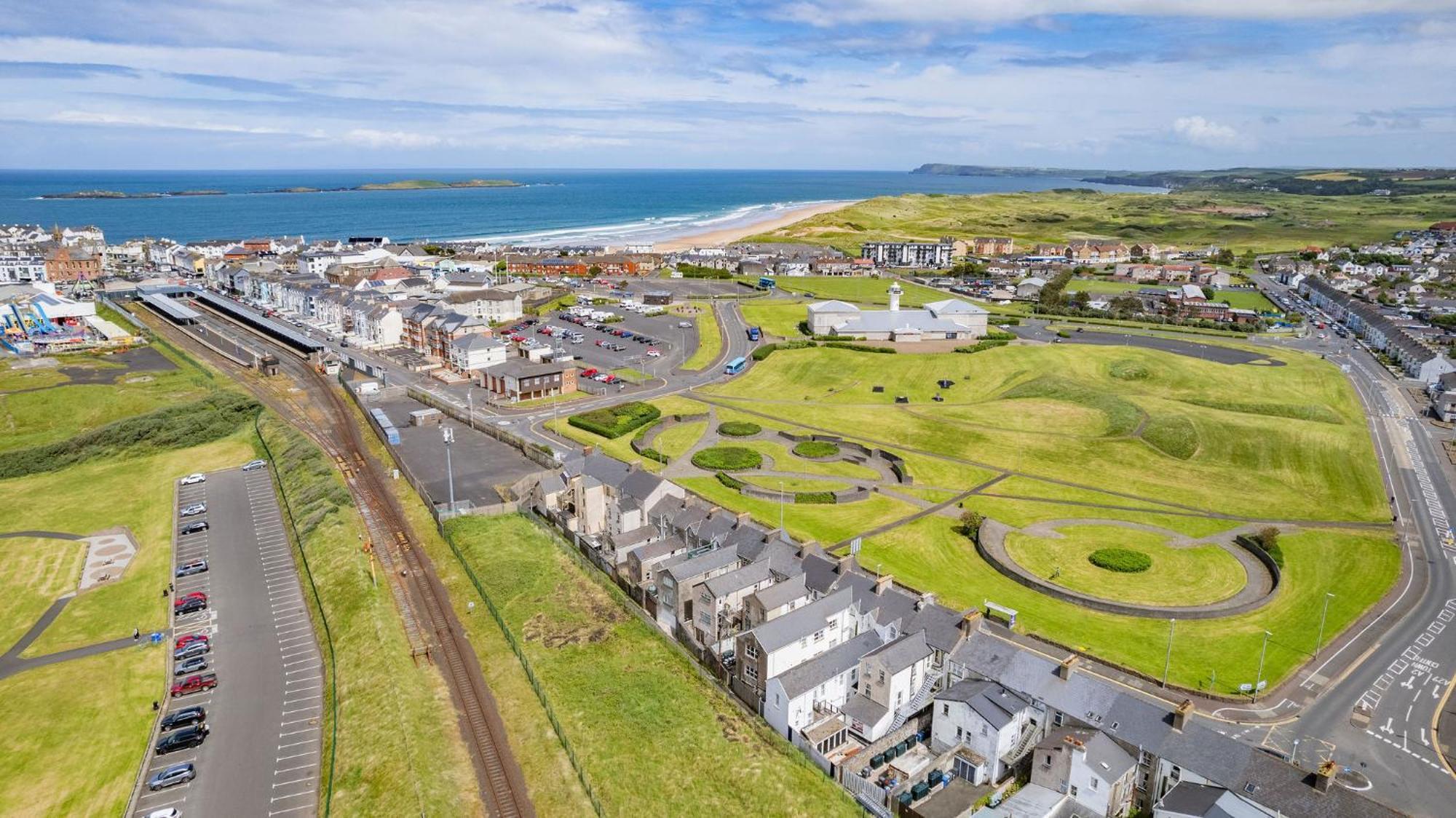 דירות 6 Dunluce Park - Portrush By The Sea מראה חיצוני תמונה
